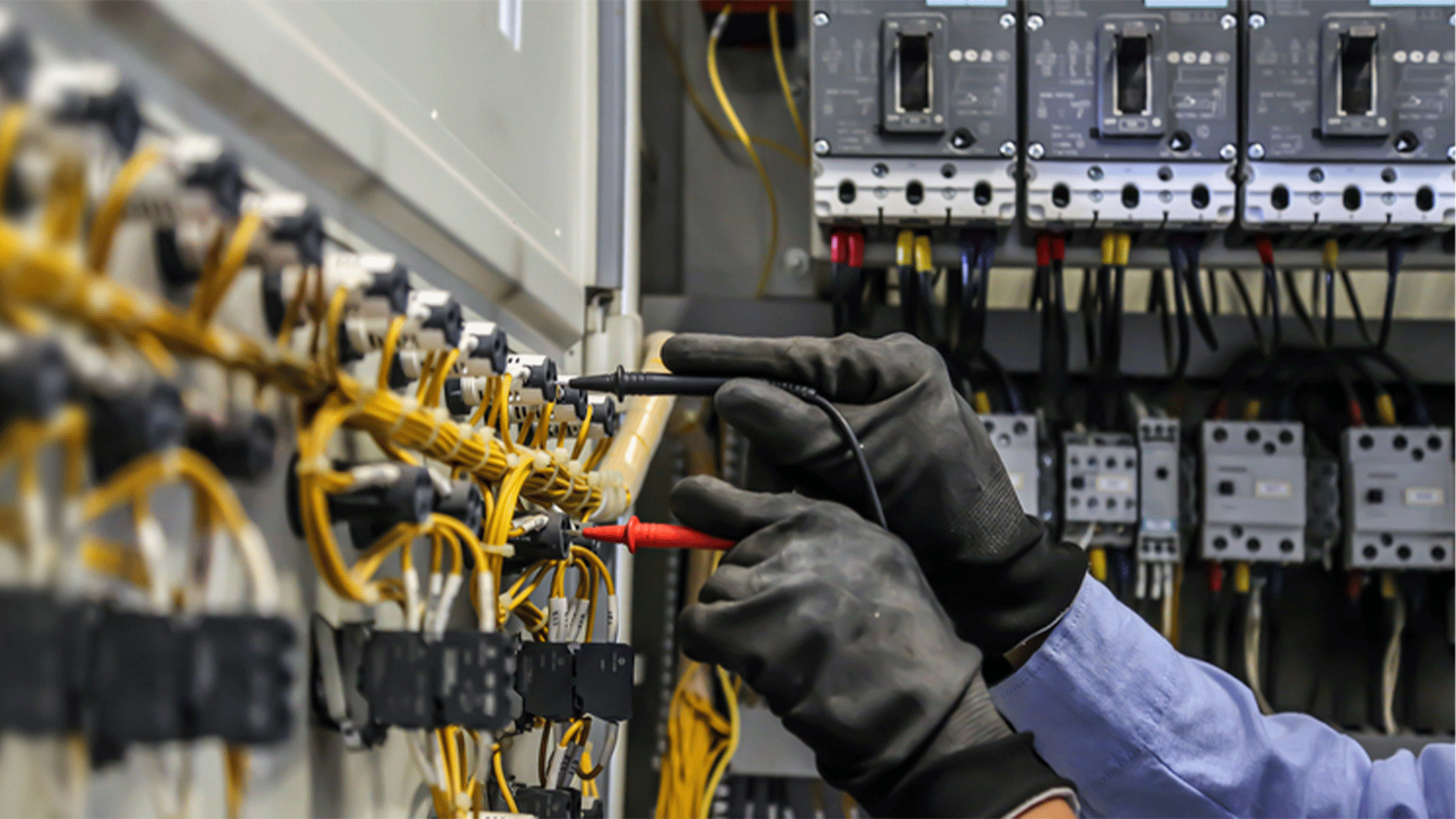 Tablero eléctrico moderno